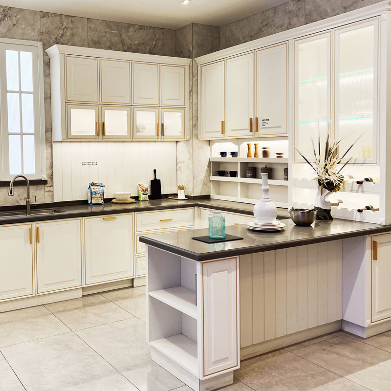 Matte White Kitchen Cabinets